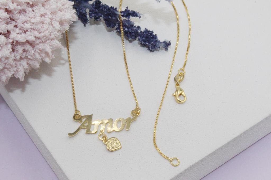 Amor Golden Heart Charm Chain Necklace