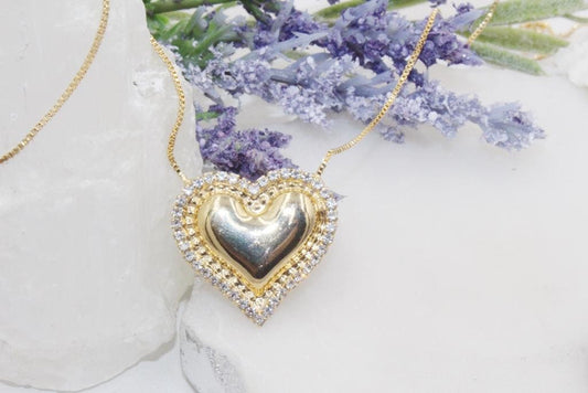 Traced Golden Heart Box Chain Necklace