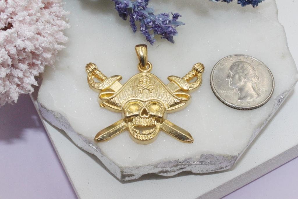 Pirate Skull Crossed Swords  Pendant