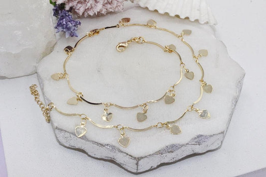 Dainty Heart Charms Scalloped Choker