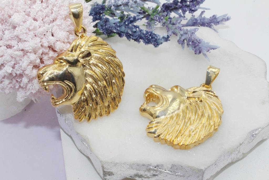 Large Lion Head Pendant