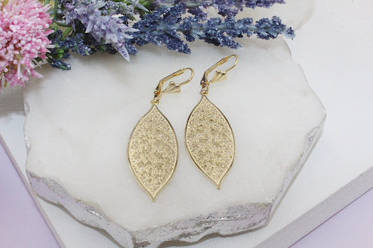 Branched Floral Filigree Latch Earrings