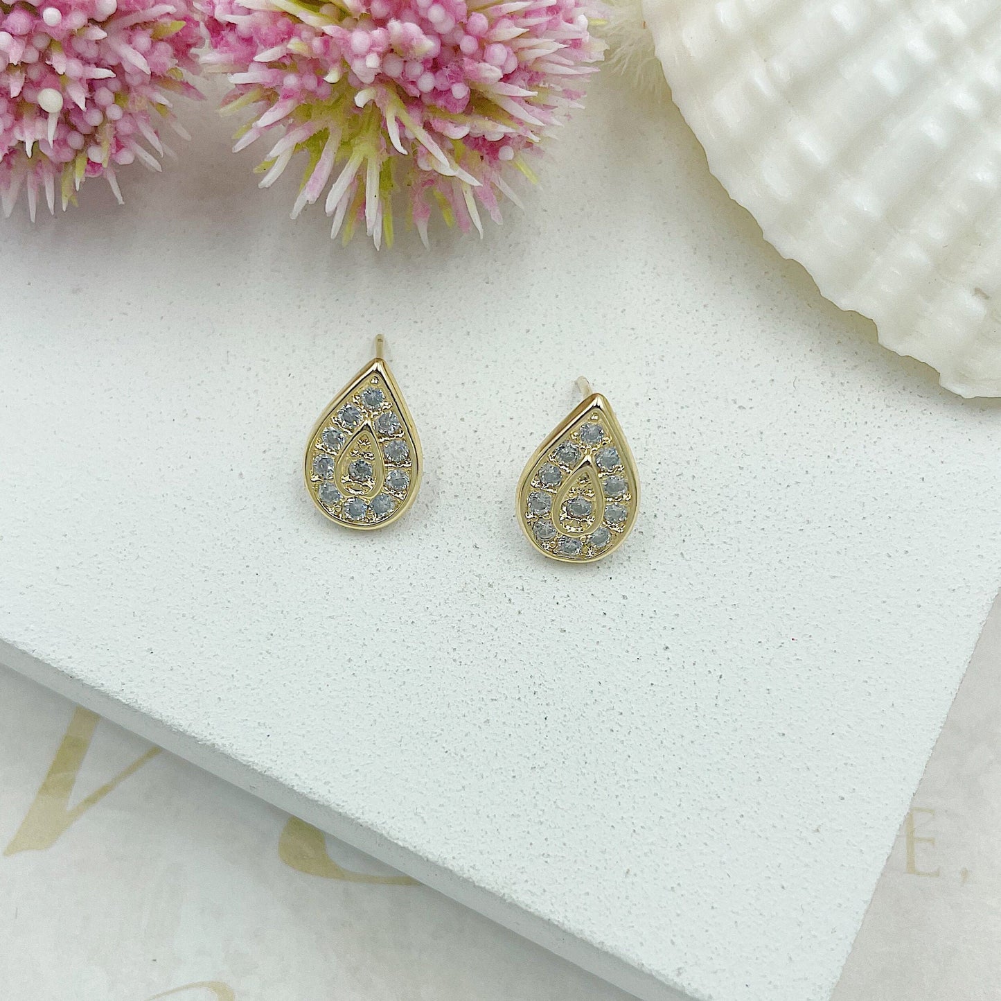 Shiny Drop Stud Earrings