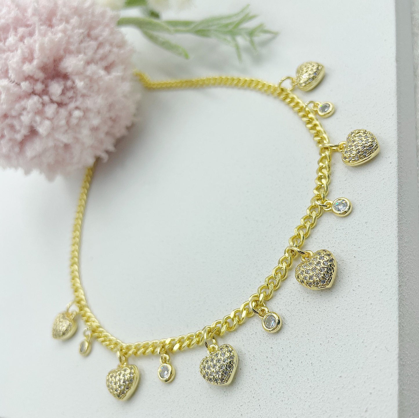 Hearts And Glittering Stones Hanging Necklace