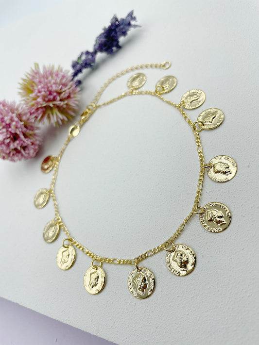 12 Queen Elizabeth Medals On The Figaro Chain Anklet