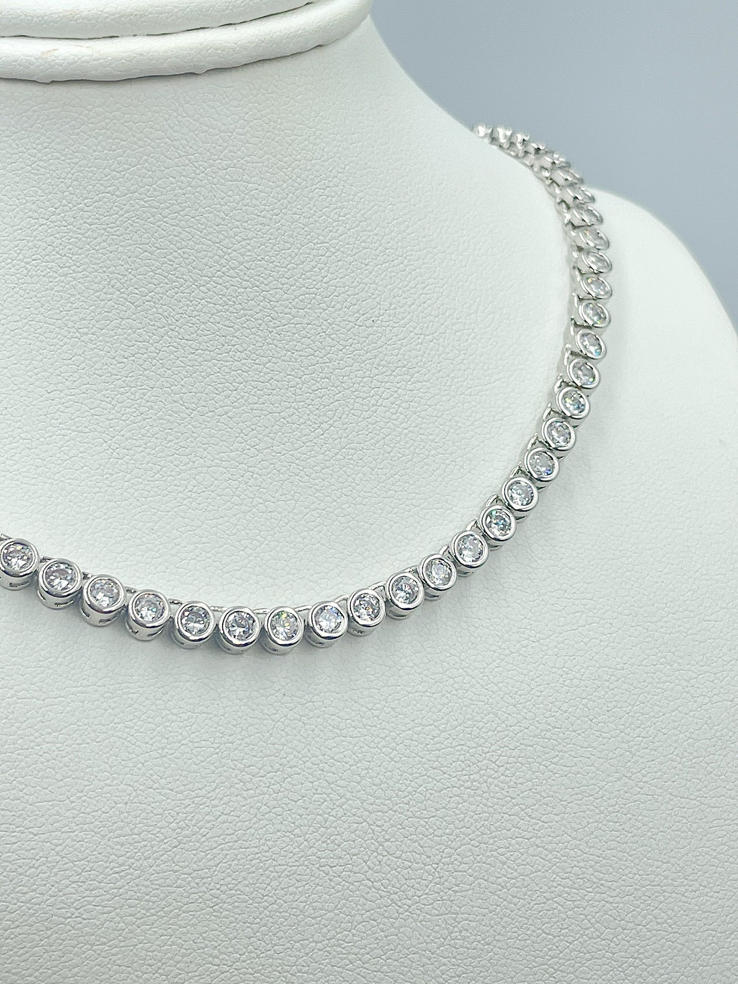 Shiny Balls Zirconia Necklace