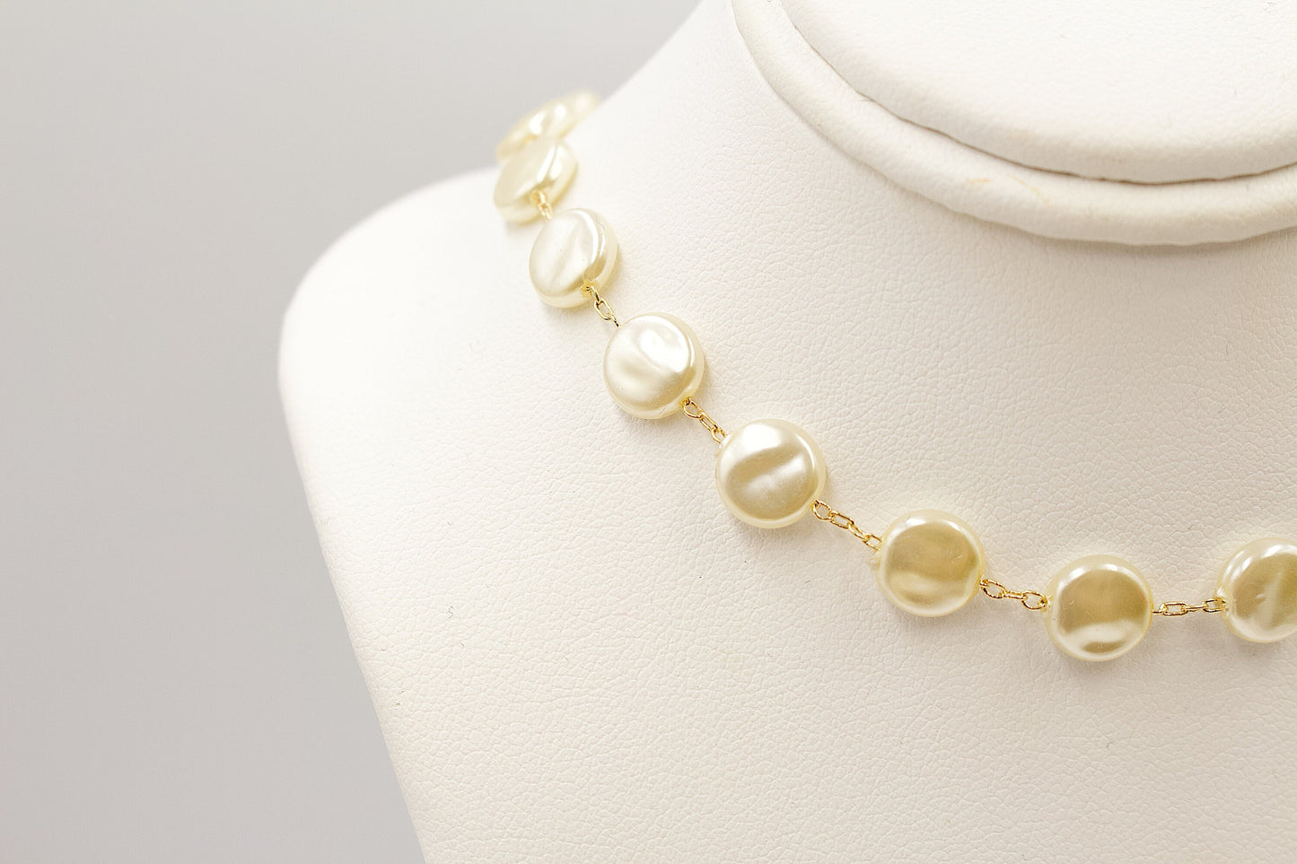 Rounded Flat Pearl Necklace