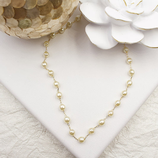 Rounded Pearl Necklace