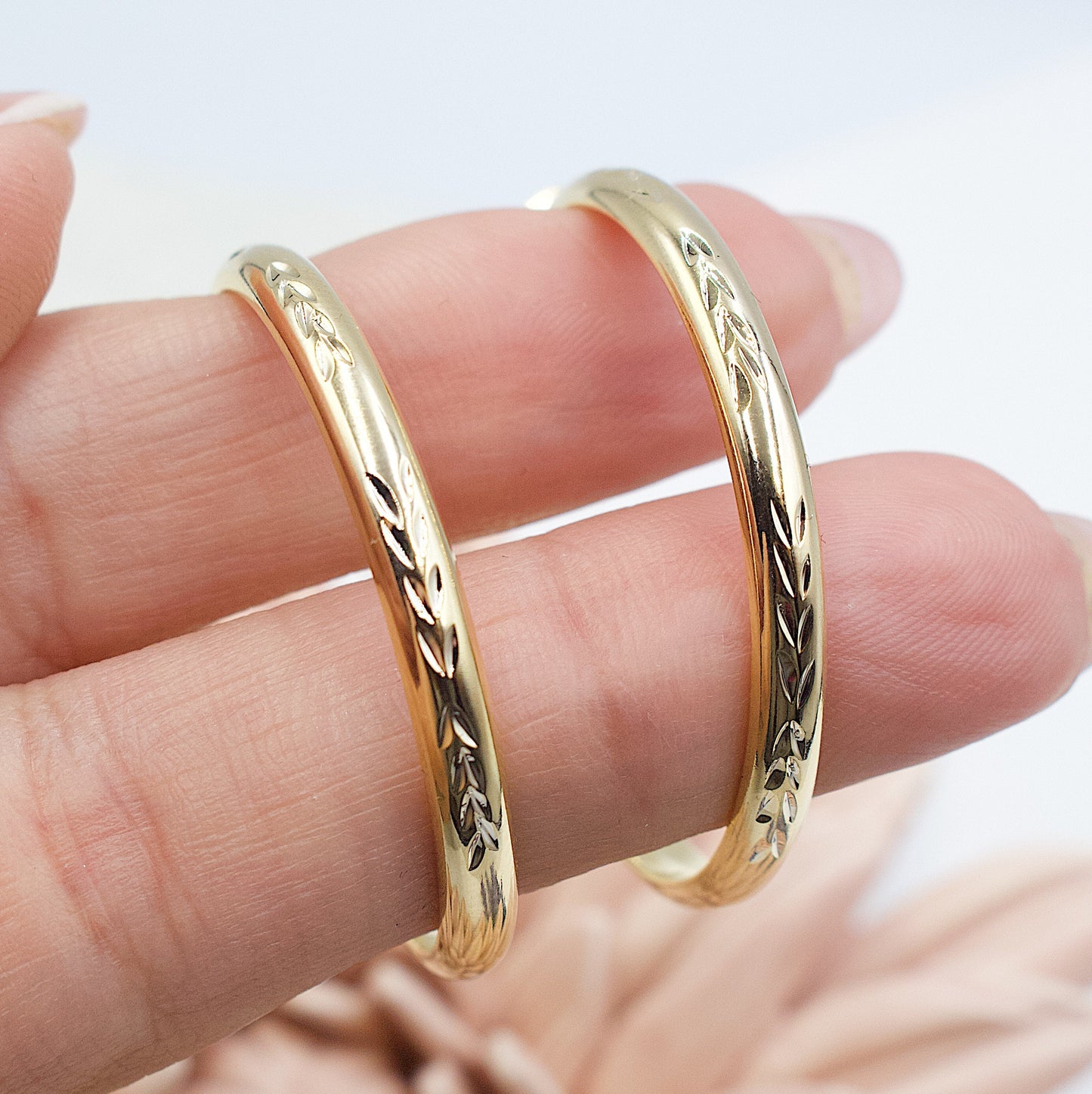 Open Ring with Designed Details Hoop Earrings