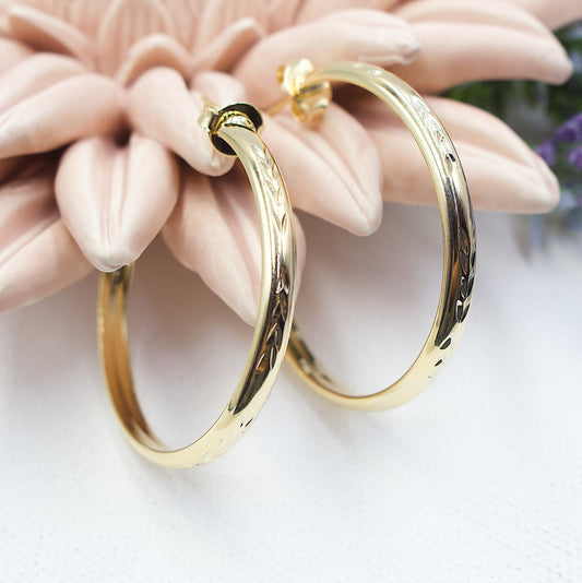 Open Ring with Designed Details Hoop Earrings