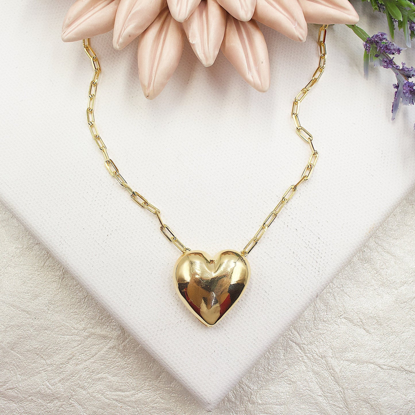 Gold Layer Paper Clip Link Chain With A Plain Big Heart Set