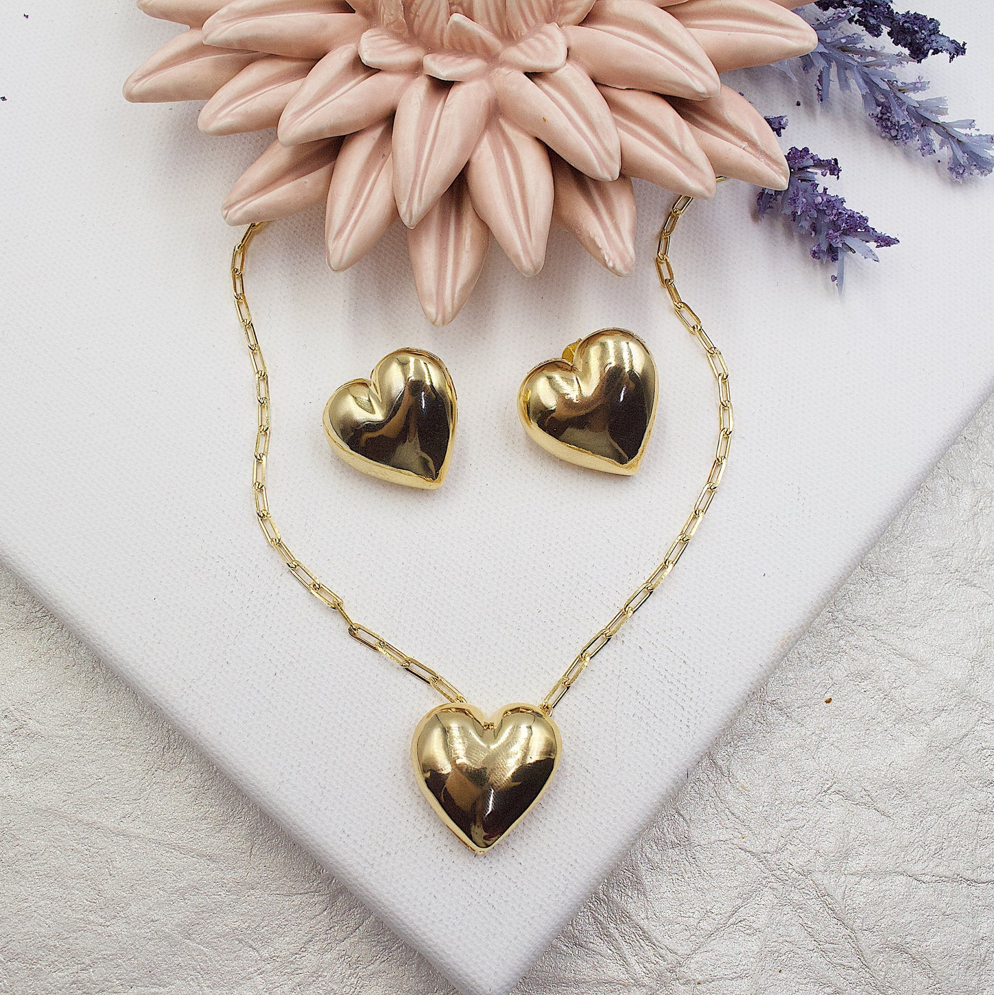 Gold Layer Paper Clip Link Chain With A Plain Big Heart Set