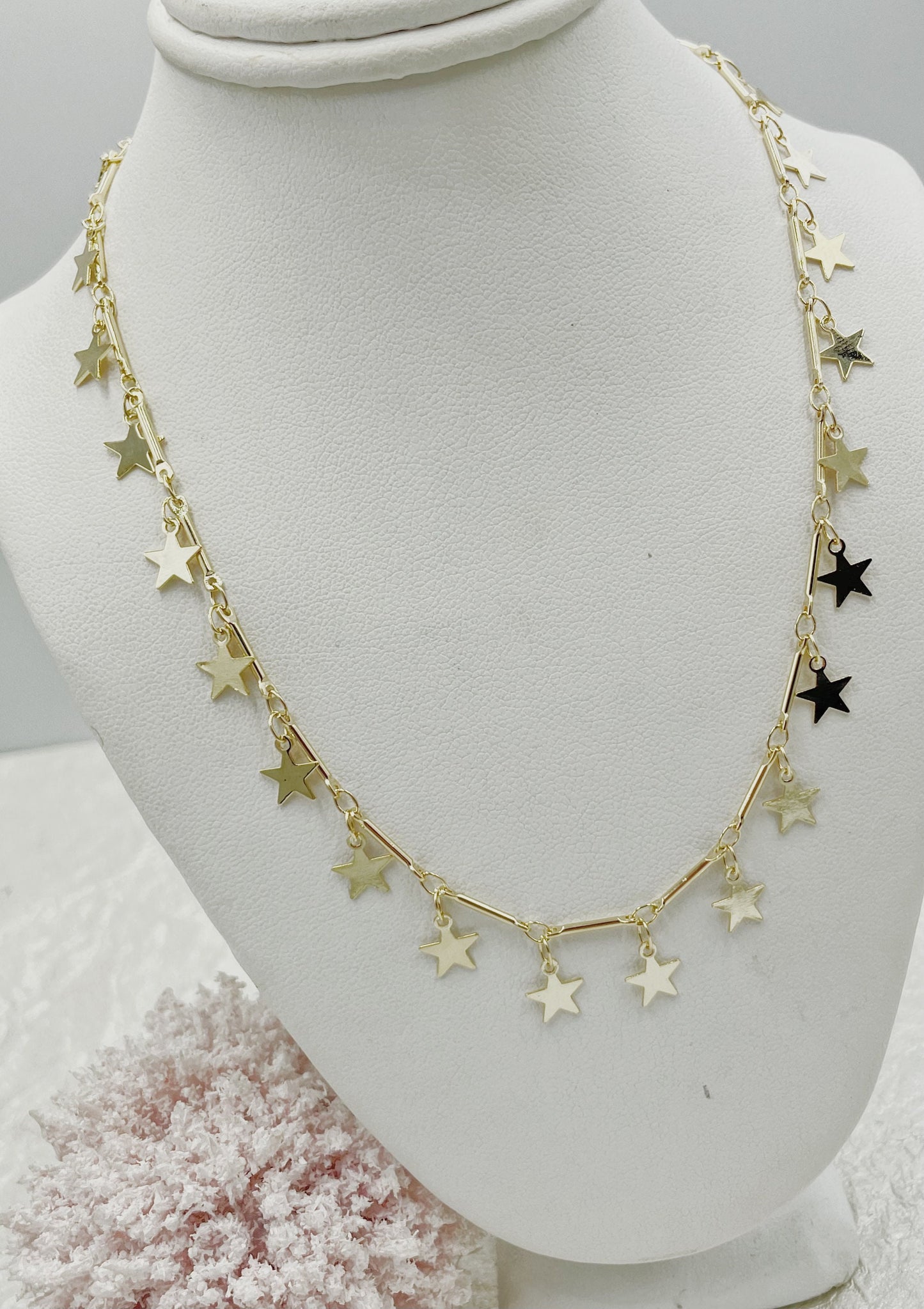 Hanging Stars Choker