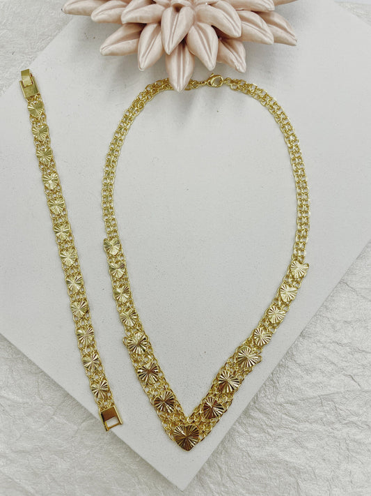 Diamond cut Heart Design Necklace & Bracelet Set