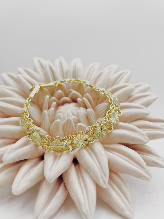 Diamond Cut Flowers Design Bracelet