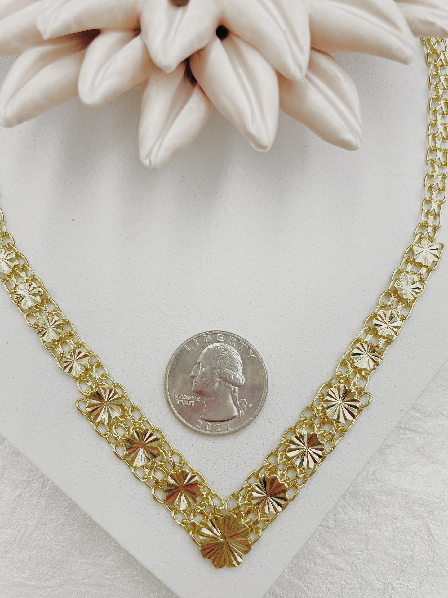 Diamond Cut Flowers Design Necklace