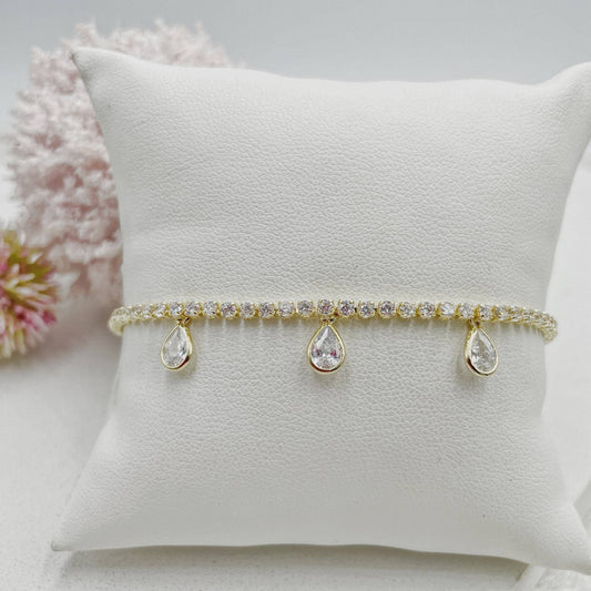 Lovely Three Zirconia Drops Stones Bracelet