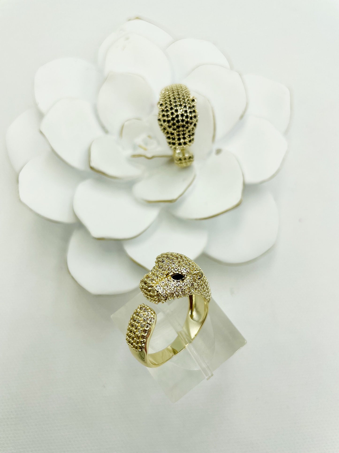 Leopard Design Zirconia Adjustable Ring