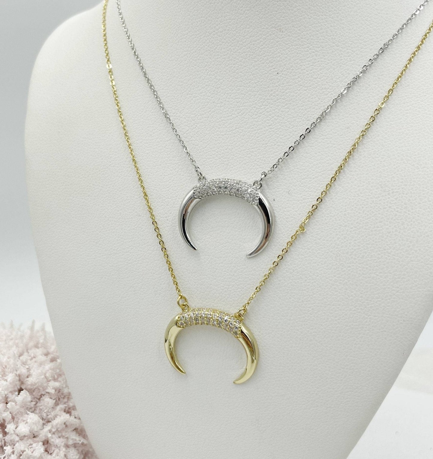 Crescent Horn Detail Zirconia Necklace