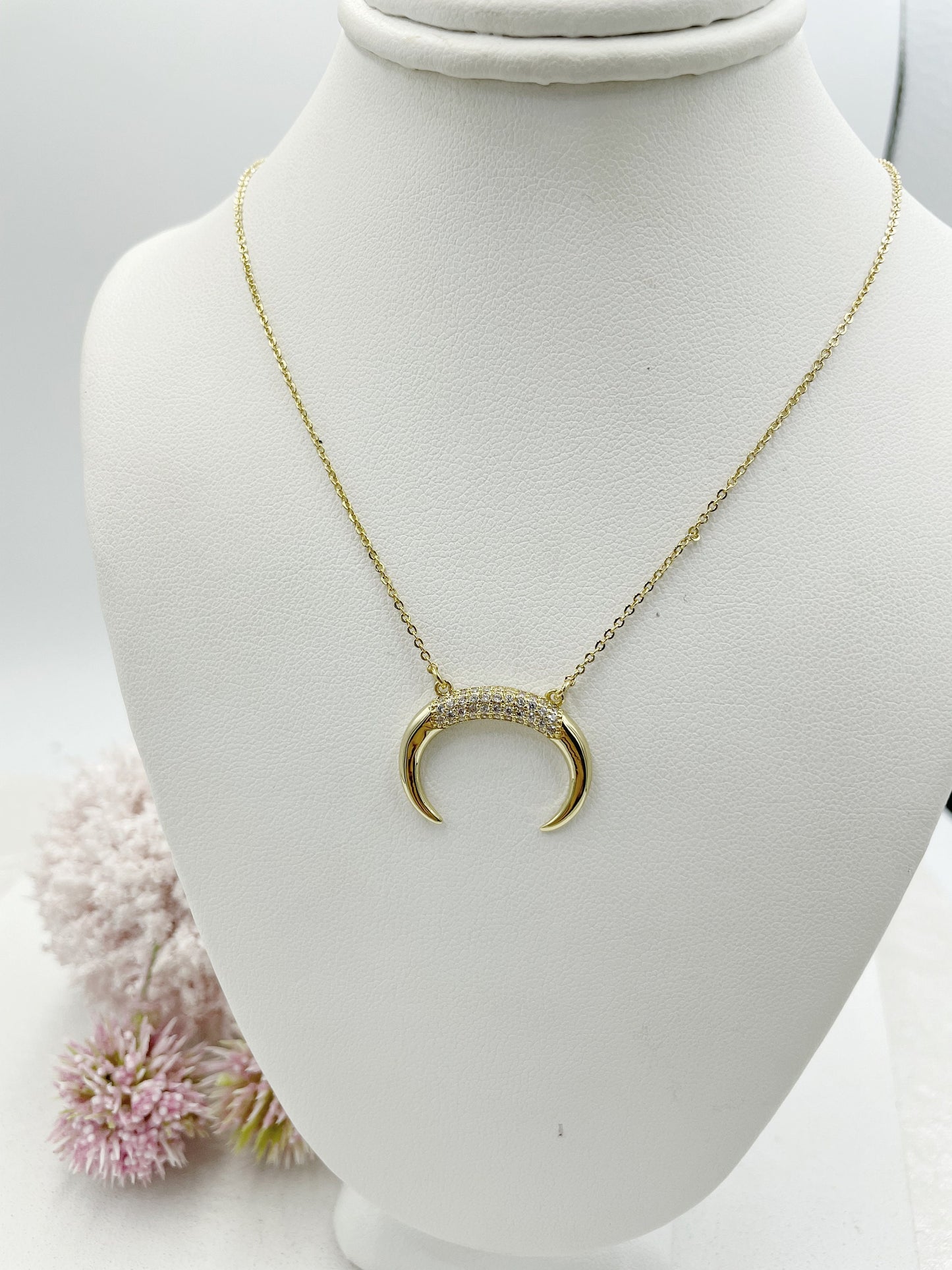 Crescent Horn Detail Zirconia Necklace