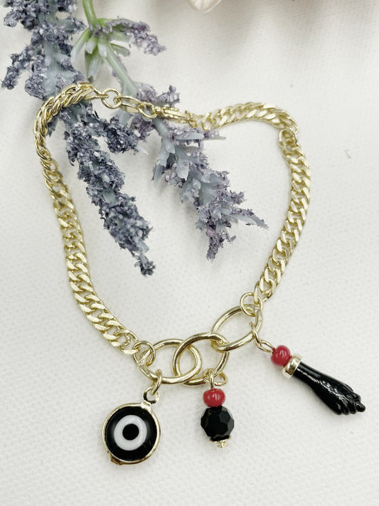 Figa Hand, Evil Eye, Black and Red Beaded Pendant Bracelet